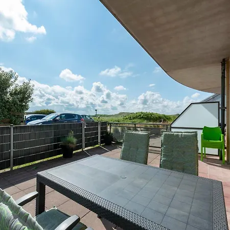 Gorgeous Beachside With Garden Callantsoog